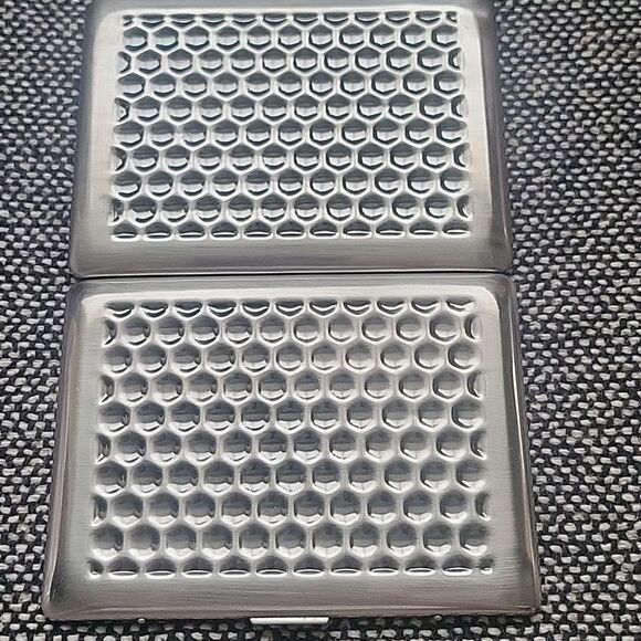 NWT VTG Colibri Silver Honeycomb Patterned Cigarette Case Holder Wallet Unisex - Picture 7 of 11